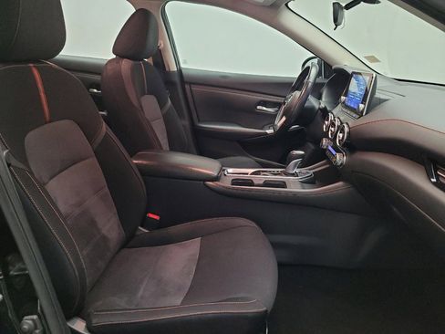 Used 2022 Nissan Sentra SR w/ Lighting Package FWD image 21