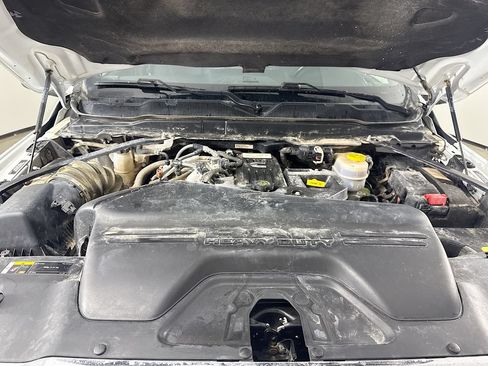 Used 2025 RAM 2500 Big Horn AWD/4WD image 29