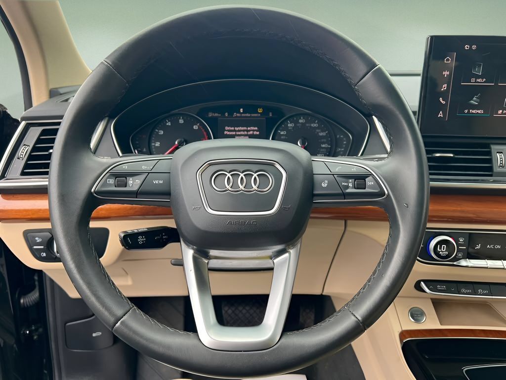 Used 2023 Audi Q5 2.0T Premium w/ Convenience Package AWD/4WD image 22