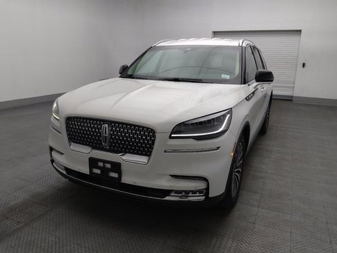 Used 2020 Lincoln Aviator Reserve image 15