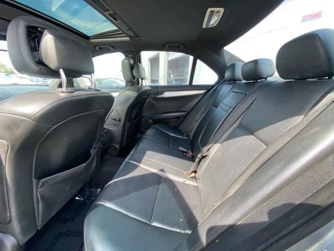 Used 2008 Mercedes-Benz C 300 Sedan image 15