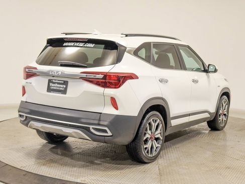 Used 2022 Kia Seltos SX w/ Sunroof Package image 10