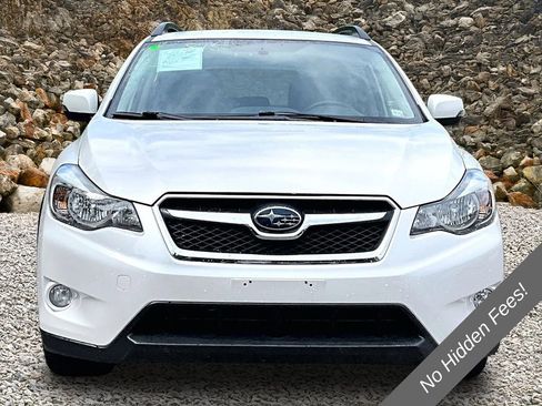 Used 2014 Subaru Crosstrek 2.0i Premium AWD/4WD image 3