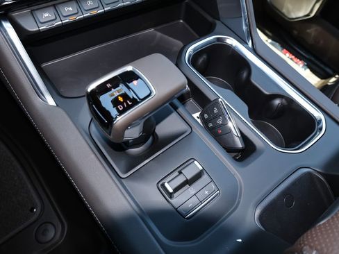 New 2026 GMC Sierra 1500 Denali w/ Technology Package AWD/4WD image 25