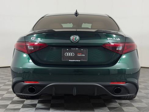 Used 2021 Alfa Romeo Giulia Ti Sport RWD image 10