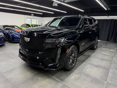 Used 2023 Cadillac Escalade V w/ LPO, ONYX Package