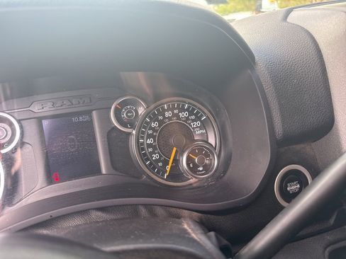 Used 2020 RAM 3500 Tradesman w/ Max Tow Package image 15