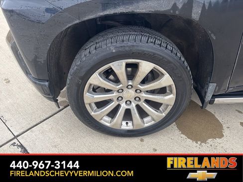 Used 2019 Chevrolet Silverado 1500 High Country w/ Technology Package image 34