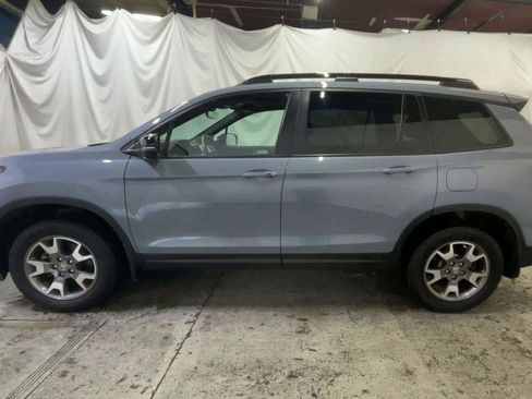 Used 2023 Honda Passport TrailSport image 4
