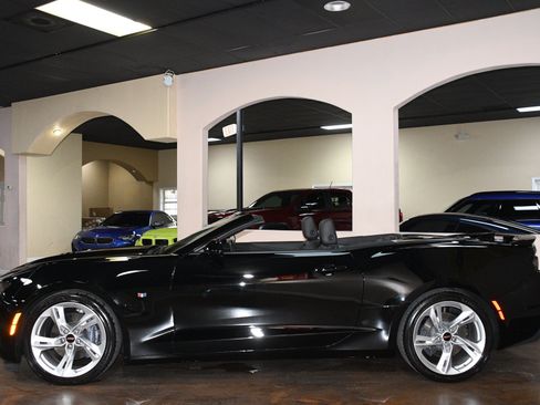 Used 2021 Chevrolet Camaro SS RWD image 51