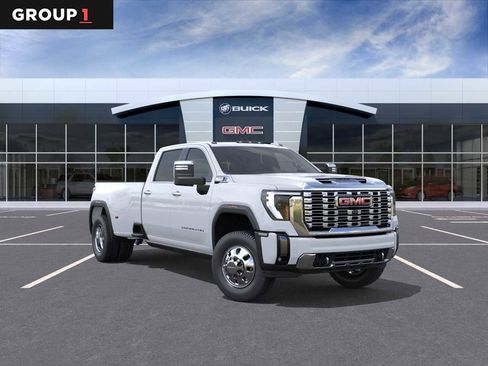 New 2026 GMC Sierra 3500 Denali w/ Denali Reserve Package AWD/4WD image 1