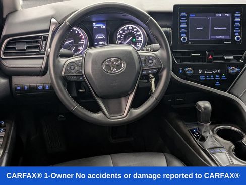 Used 2023 Toyota Camry SE FWD image 4