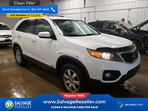 Used 2013 Kia Sorento LX w/ Convenience Pkg image 5