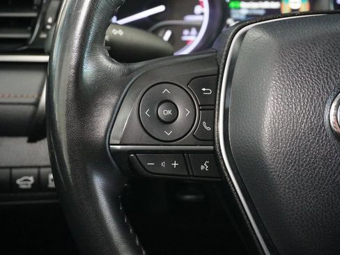 Used 2019 Toyota Camry XLE image 20