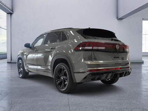 Used 2025 Volkswagen Atlas Cross Sport SEL R-Line AWD/4WD image 3