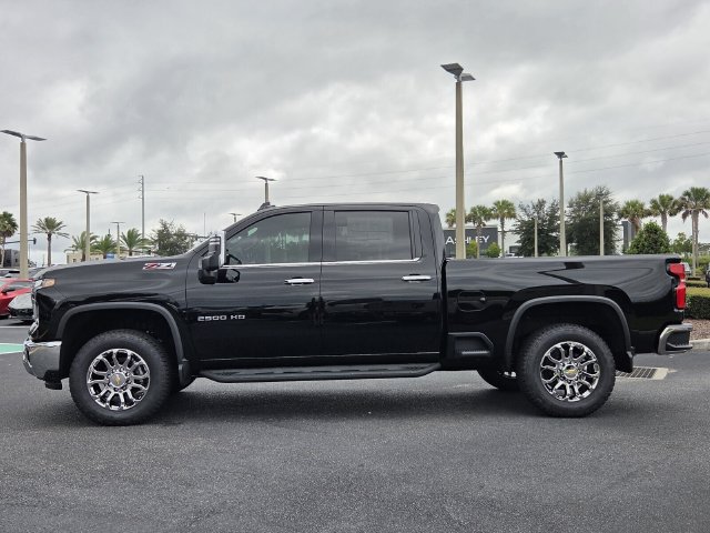 New 2026 Chevrolet Silverado 2500 LTZ w/ LTZ Premium Package AWD/4WD image 3