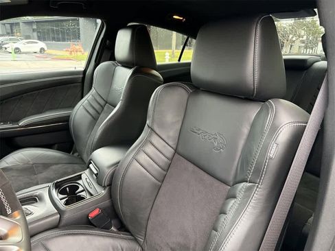 Used 2023 Dodge Charger SRT Hellcat w/ Harman/Kardon Audio Group image 27