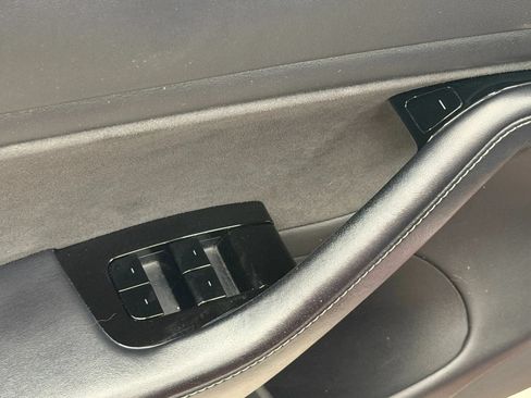 Used 2018 Tesla Model 3 Performance AWD/4WD image 22