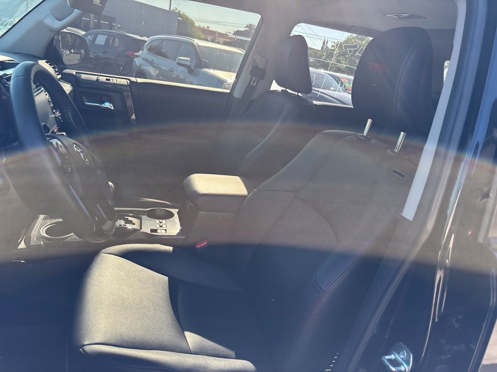 Used 2022 Toyota 4Runner TRD Off-Road Premium w/ Moonroof Package AWD/4WD image 15
