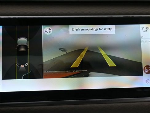 Used 2022 Land Rover Range Rover Velar R-Dynamic S image 24