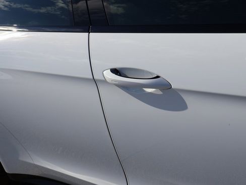 Used 2022 Porsche Panamera 4 Platinum Edition w/ Assistance Package image 16