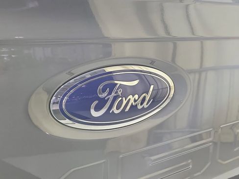 Used 2021 Ford F150 Lariat w/ Equipment Group 502A High image 6