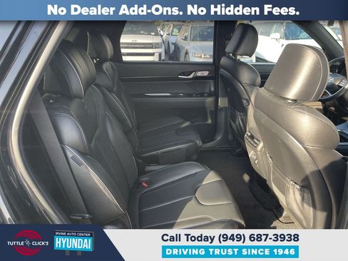 Certified 2023 Hyundai Palisade Calligraphy FWD image 20
