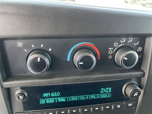 Used 2018 Chevrolet Express 3500 image 12