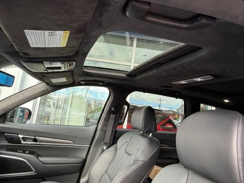 Used 2025 Kia Telluride SX Prestige X-Line image 12