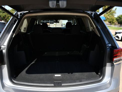 Used 2026 Volkswagen Atlas SE FWD image 7