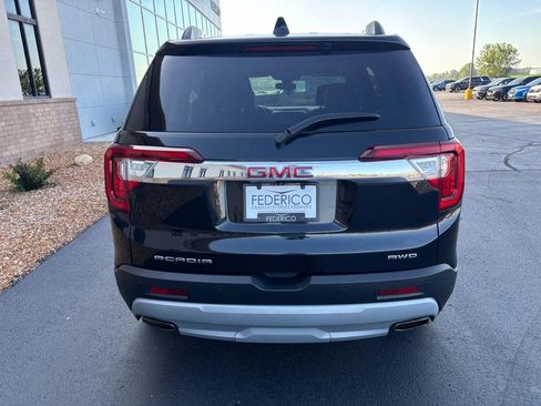 Used 2020 GMC Acadia SLT AWD/4WD image 4