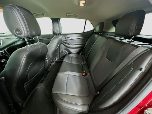 Used 2021 Buick Encore GX Preferred w/ Cold Weather Comfort Package FWD image 25