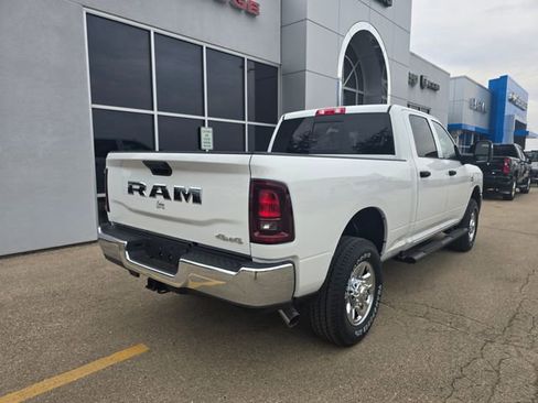 New 2026 RAM 3500 Tradesman AWD/4WD image 5