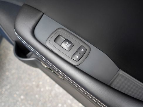 Used 2019 Dodge Challenger SRT Hellcat w/ Laguna Leather Package RWD image 31