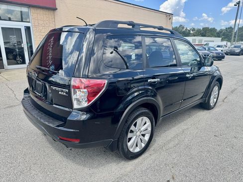 Used 2011 Subaru Forester 2.5X Premium AWD/4WD image 5