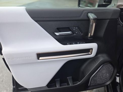 New 2025 GMC Hummer EV 2X image 85