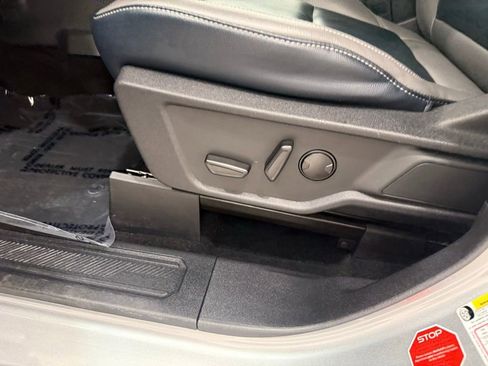 Used 2024 Ford Bronco Outer Banks image 14