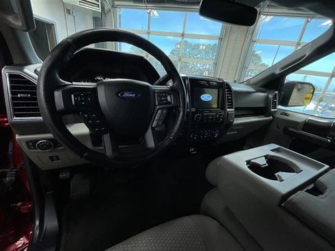 Used 2016 Ford F150 XLT w/ Equipment Group 302A Luxury image 13