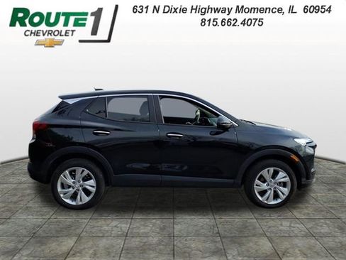 Used 2025 Buick Encore GX Preferred AWD/4WD image 3