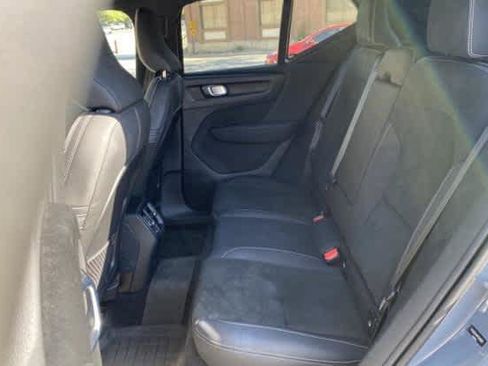 Used 2023 Volvo XC40 Recharge Plus w/ Protection Package Premier AWD/4WD image 5