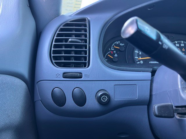 Used 2001 Toyota Tundra SR5 w/ All Weather Guard Pkg AWD/4WD image 22