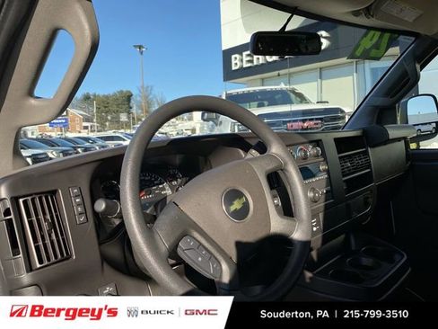 Certified 2024 Chevrolet Express 2500 Work Van w/ Driver Convenience Package image 11