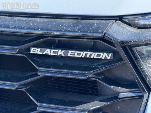 Used 2025 Honda Pilot Black Edition image 11