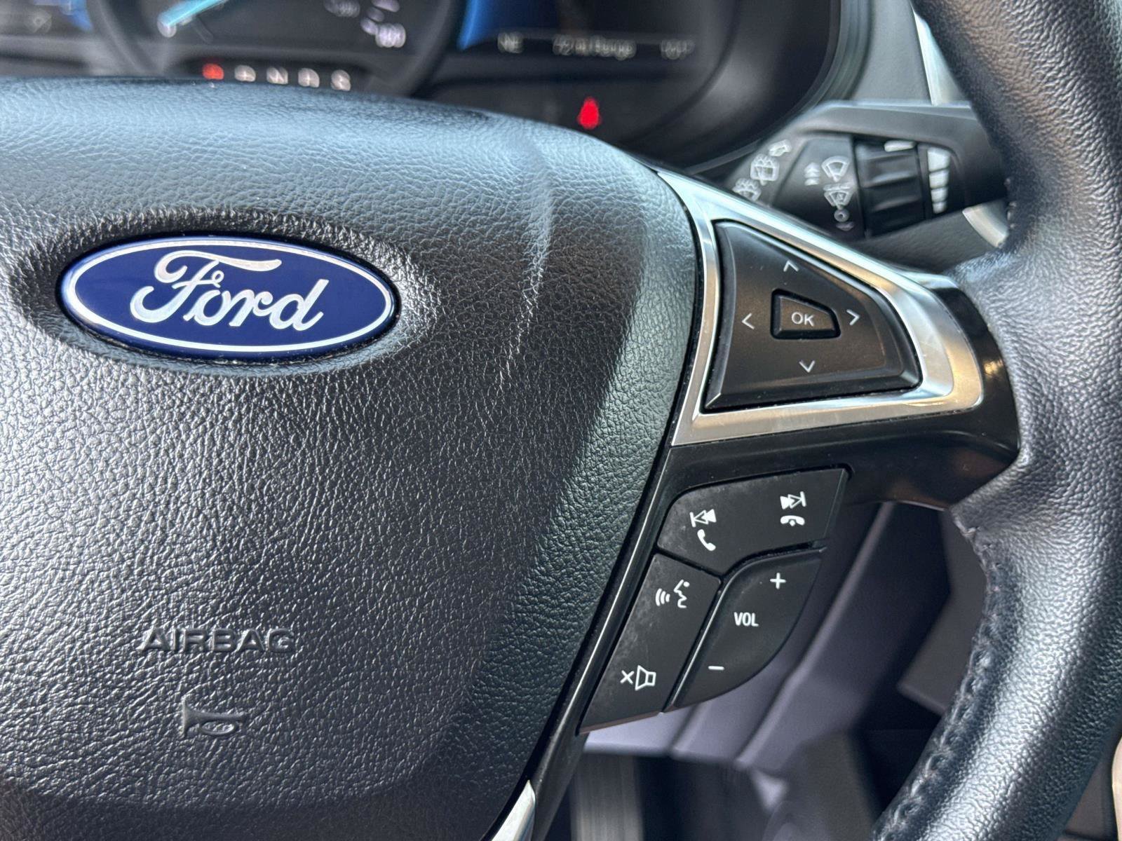 Used 2024 Ford Edge Titanium AWD/4WD image 20