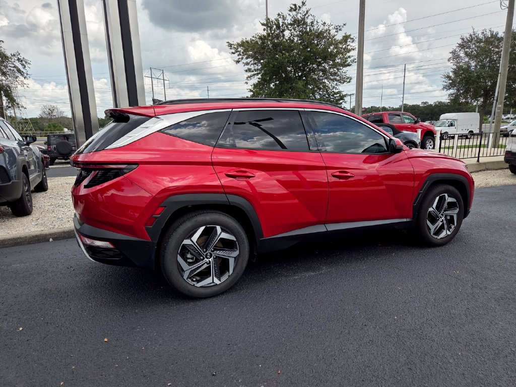 Used 2023 Hyundai Tucson Limited FWD image 13