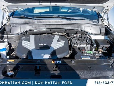 Used 2017 Hyundai Santa Fe Limited image 42