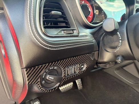 Used 2023 Dodge Challenger SRT Hellcat RWD image 33