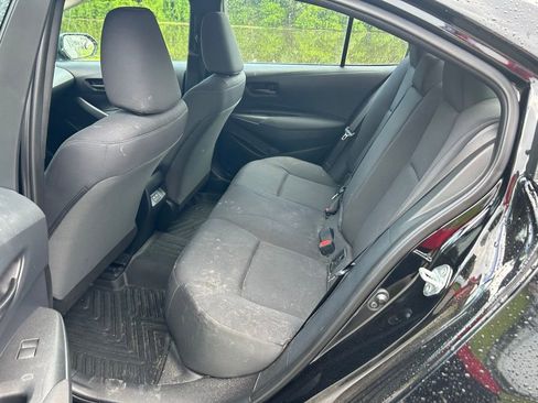Used 2024 Toyota Corolla LE FWD image 13