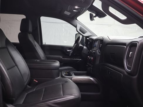 Used 2020 Chevrolet Silverado 2500 LTZ w/ LTZ Premium Package AWD/4WD image 9