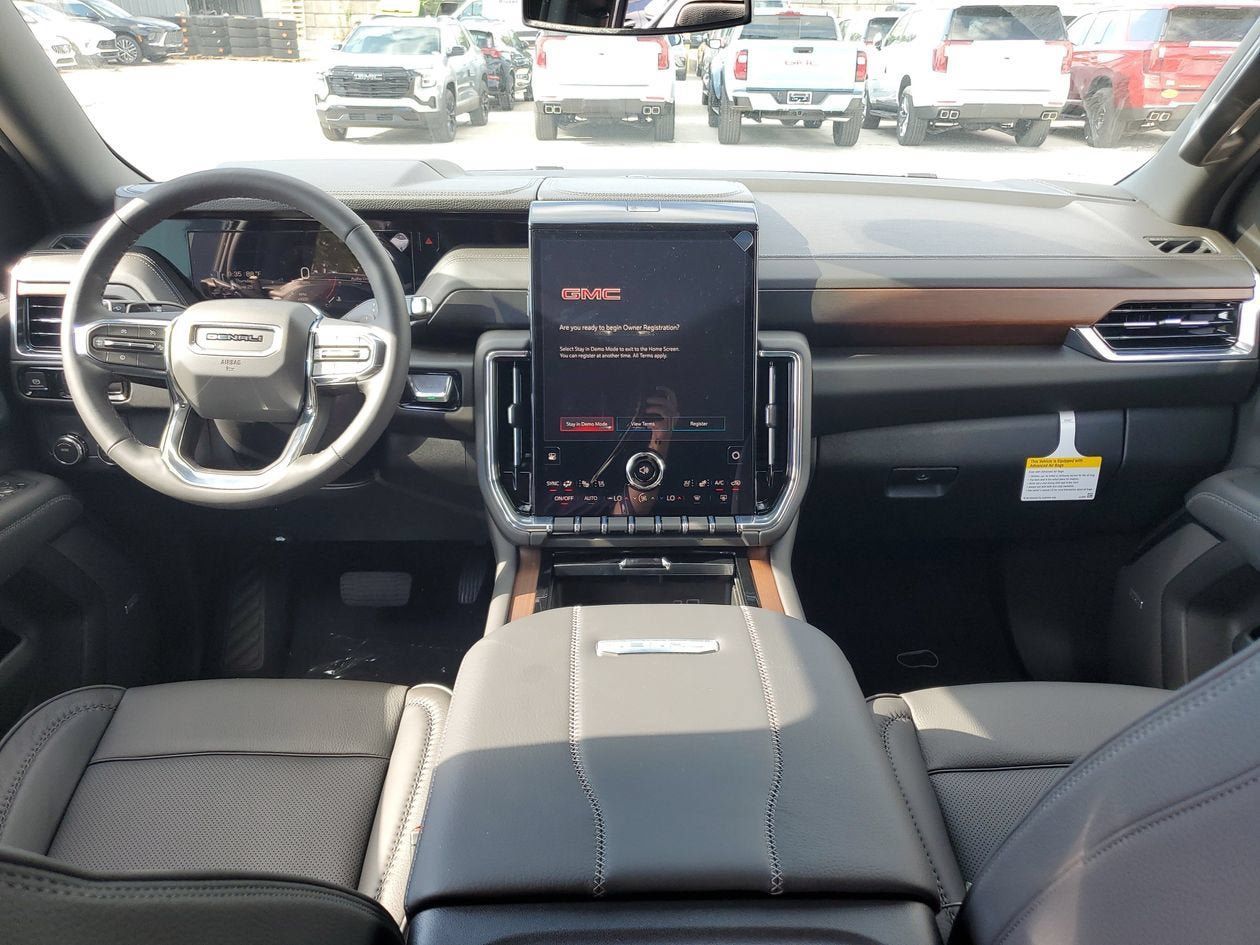 New 2026 GMC Yukon Denali RWD image 12
